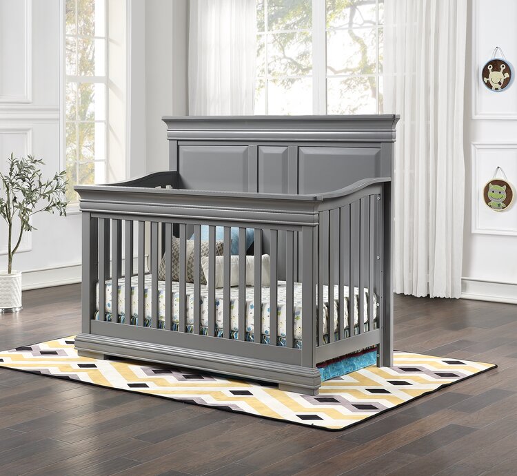 Grey 3 in outlet 1 crib